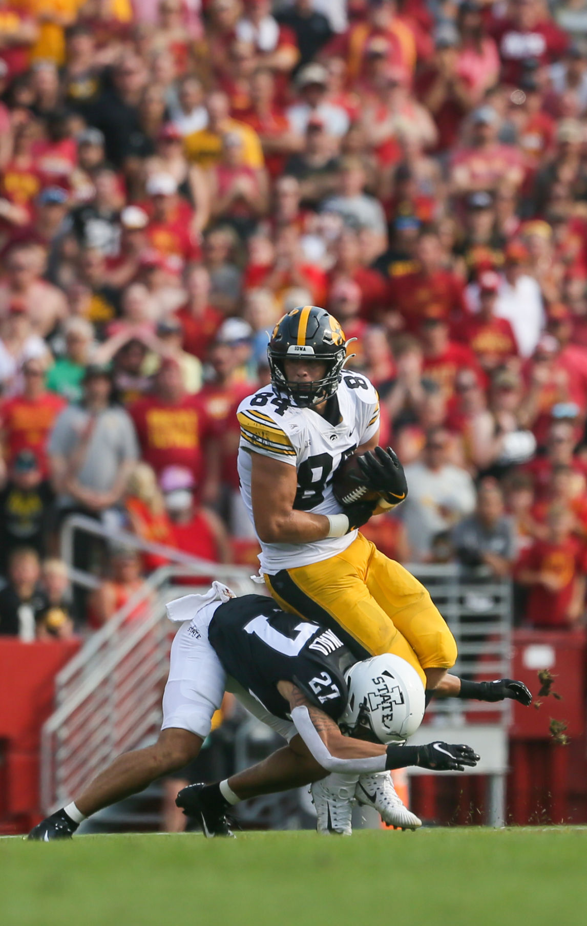 091121-qc-spt-iowa-isu-fball-042
